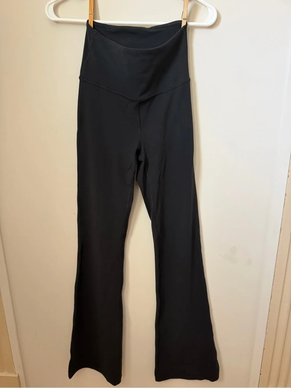 NWOT Lululemon Align Black Flare Yoga Pants - Picture 1 of 5